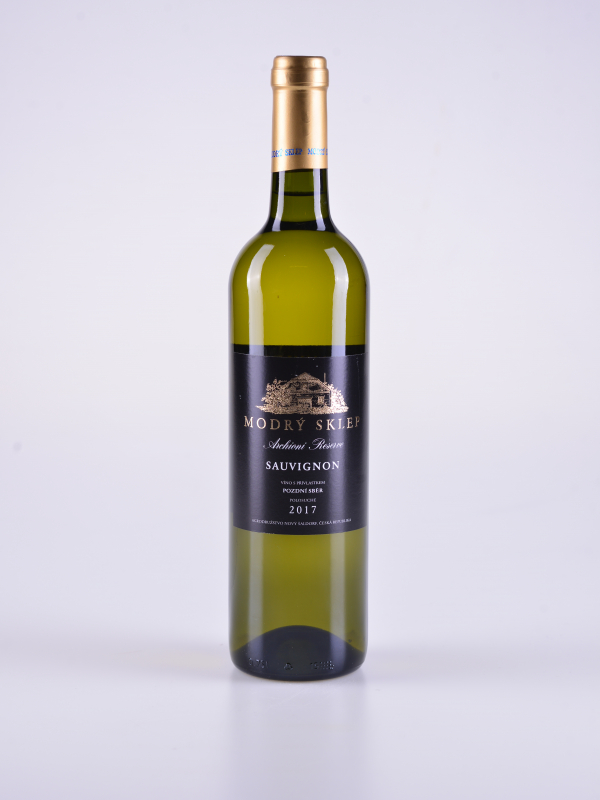 Sauvignon, pozdní sběr, polosuché, 2017 – Modrý sklep
