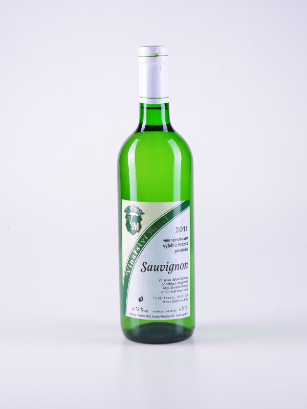 Sauvignon, výběr z hroznů, polosladké, 2011 – Motl