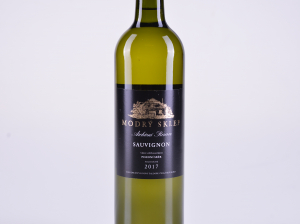 Sauvignon, pozdní sběr, polosuché, 2017 – Modrý sklep