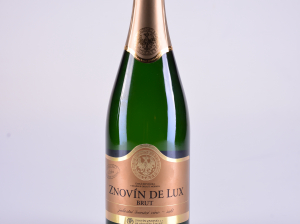Sekt De Lux, šumivé, brut – Znovín